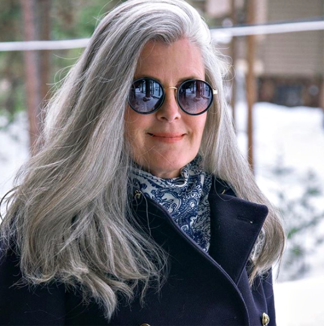 15 ways to style your long gray hair - Midlife Sunshine
